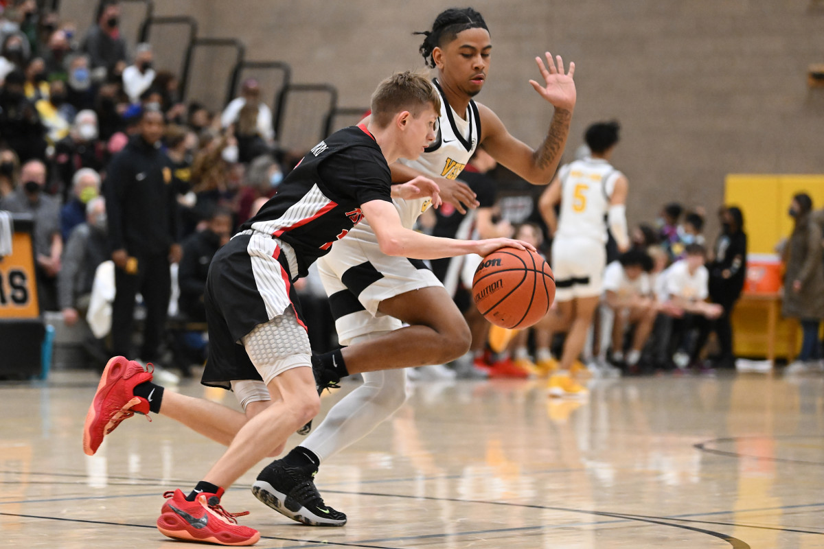 Roosevelt North Medford boys basketball Leon Neuschwander 9